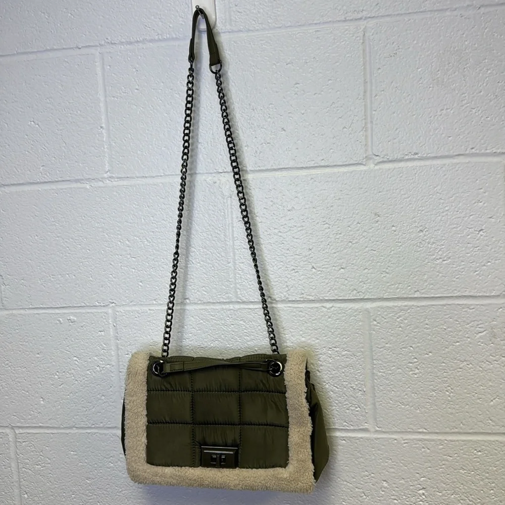 INC International Concepts Green and Cream Quilted Shoulder Bag - Picture 5 of 12
